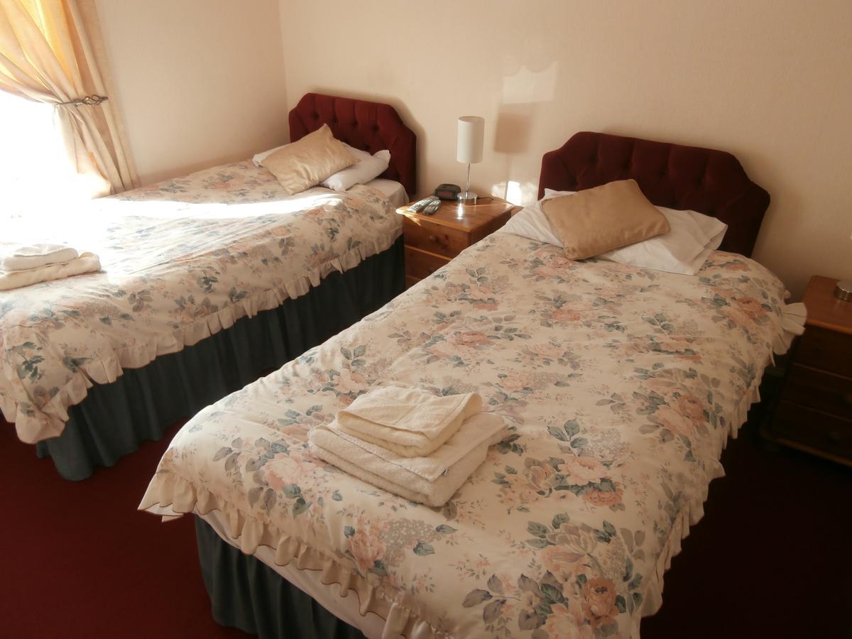 Monorene Guest House Галашилс Экстерьер фото